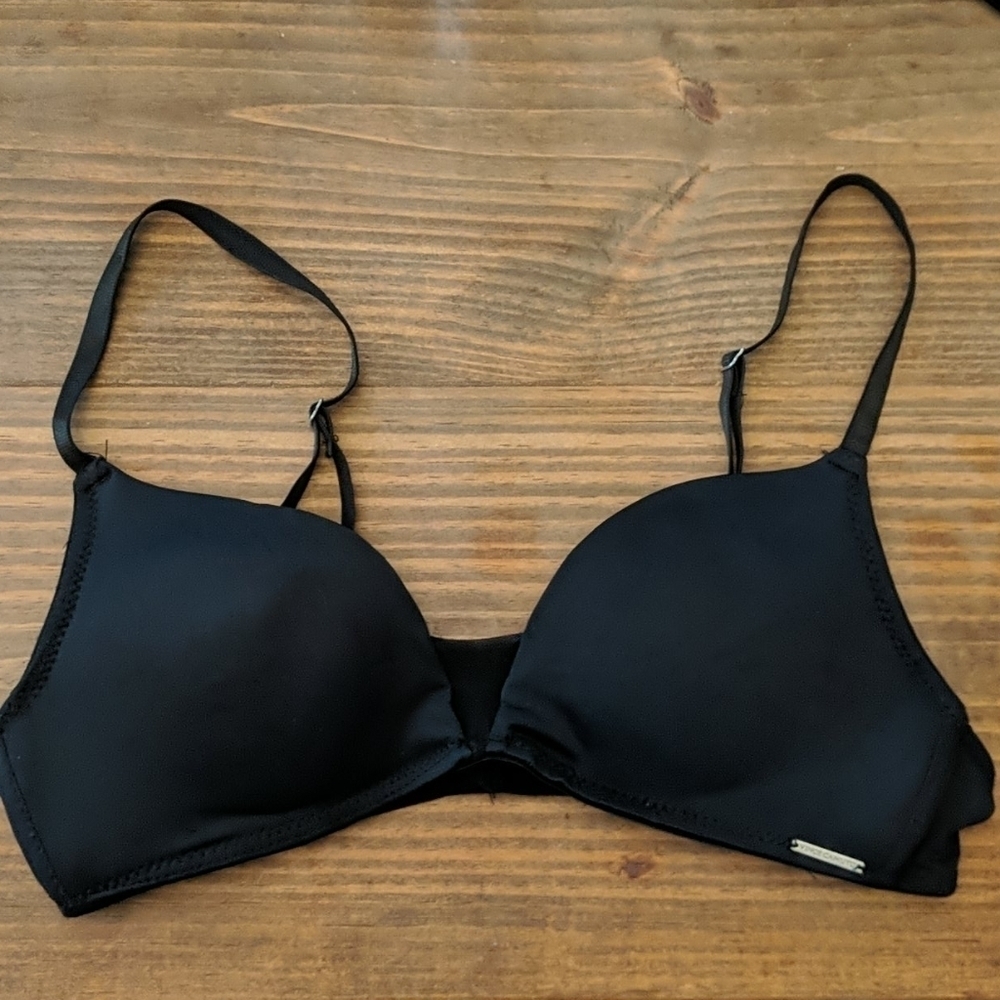 VINCE CAMUTO Padded Bra